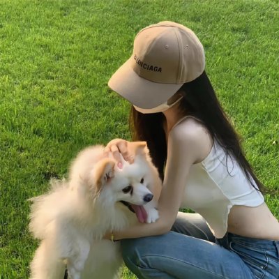 追梦的黎族女娃娃